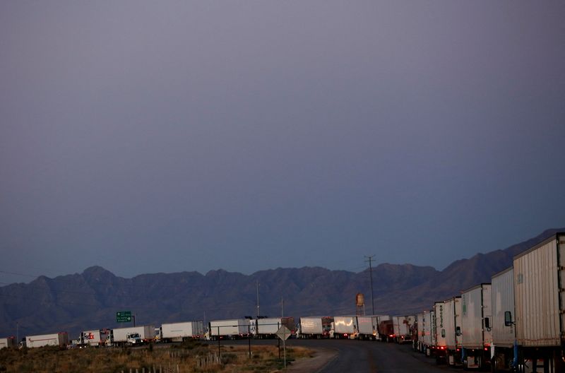Mexican foreign minister slams 'extortion' by Texas in border dispute