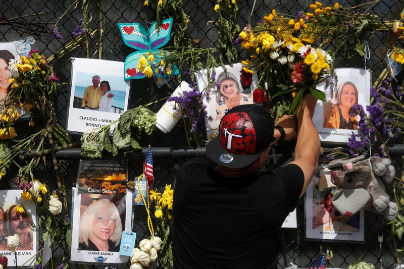 Victims of South Florida condo collapse reach nearly $1 billion settlement