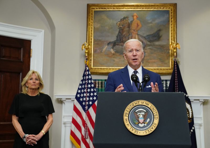 Biden Admin Wants Your Blackout Emergency Kit To Include ‘Sustainably Sourced’ Utensils, Dinnerware