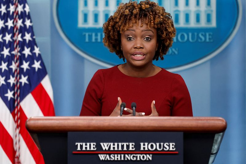 White House says it doesn't want to 'go around Congress' on debt ceiling