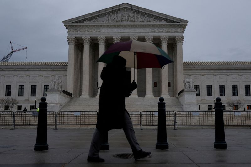 Supreme Court rejects appeals by ex-Deutsche Bank traders convicted of 'spoofing'