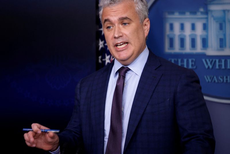 Biden picks Jeff Zients as next chief of staff