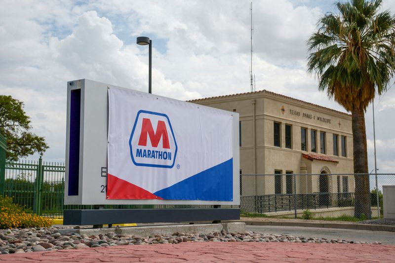 Marathon, US safety agency probing contractor death at Texas refinery