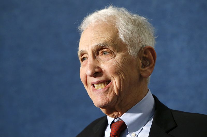Pentagon Papers whistleblower Daniel Ellsberg diagnosed with terminal cancer