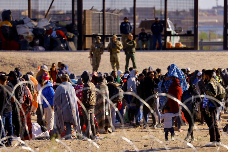 US family immigration detention won't restart 'at this time,' official says