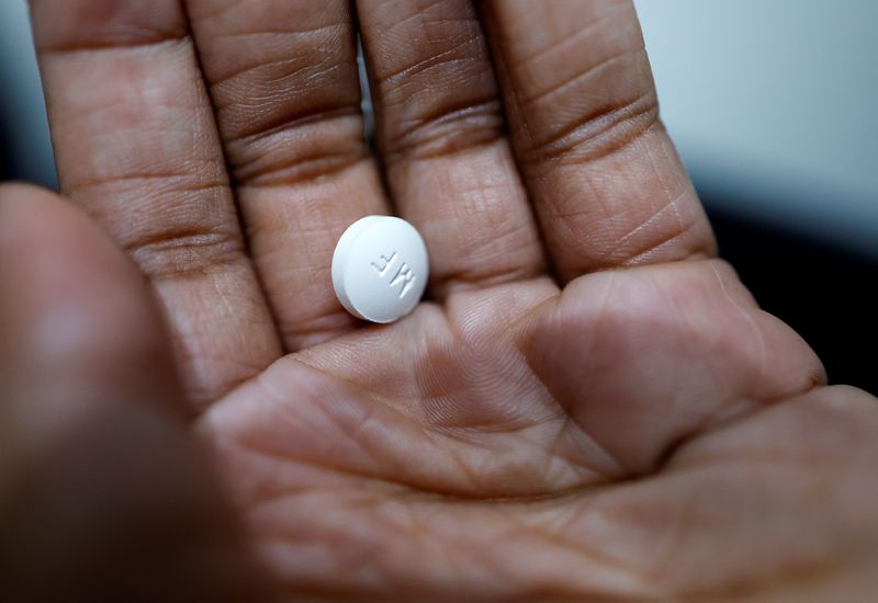 US appeals judges express support for opponents of abortion pill