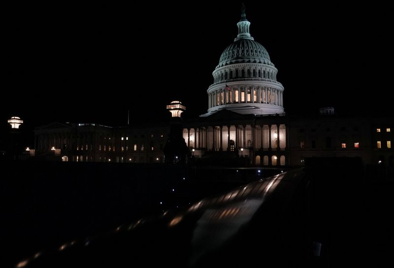Biden, McCarthy reach tentative US debt ceiling deal