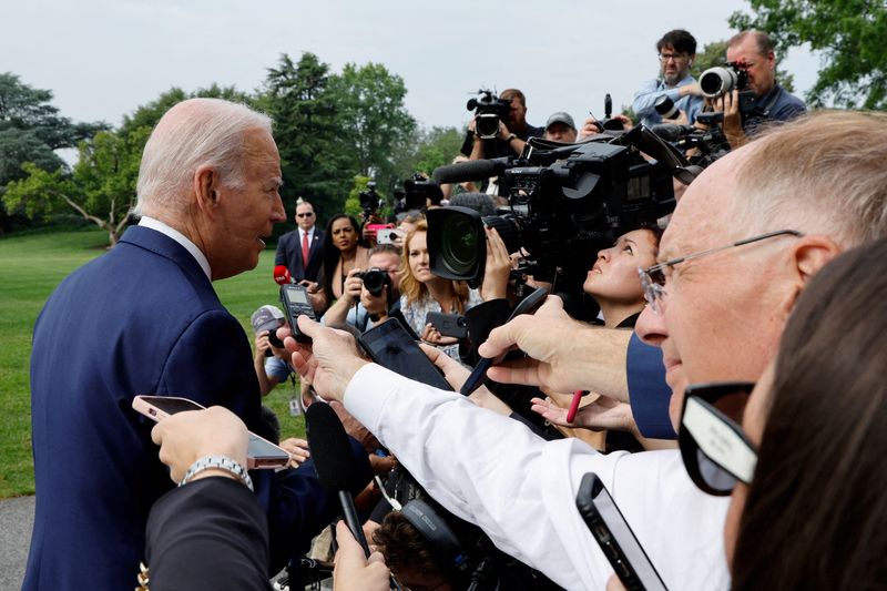 In verbal slip, Biden says Putin losing the war in 'Iraq'
