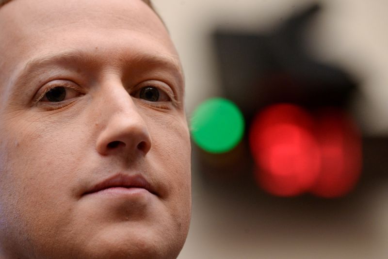 U.S. senators write to Zuckerberg after report on Instagram algorithm