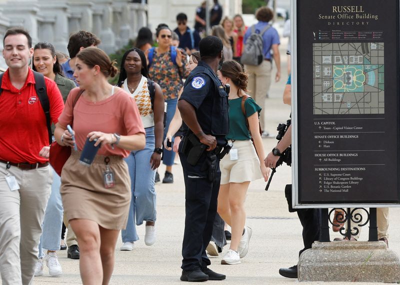 No shooter, no injuries at US Capitol after 'bogus call,' police say