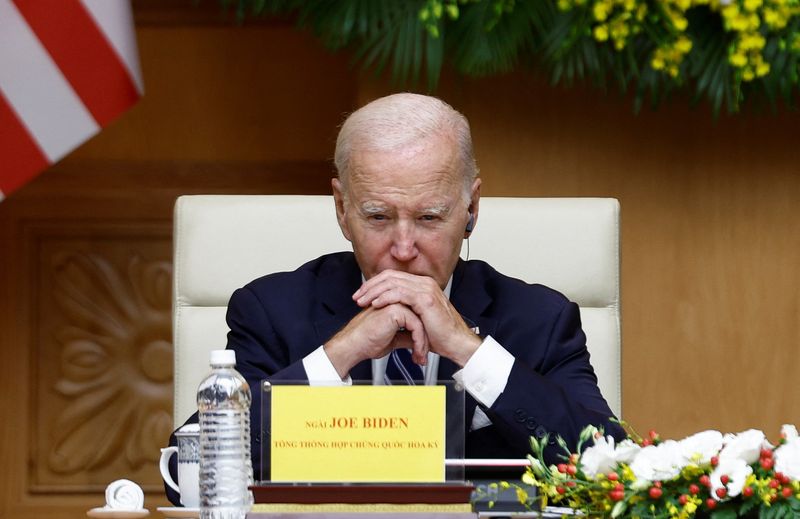 Factbox-Reaction to US House Republicans' Biden impeachment inquiry