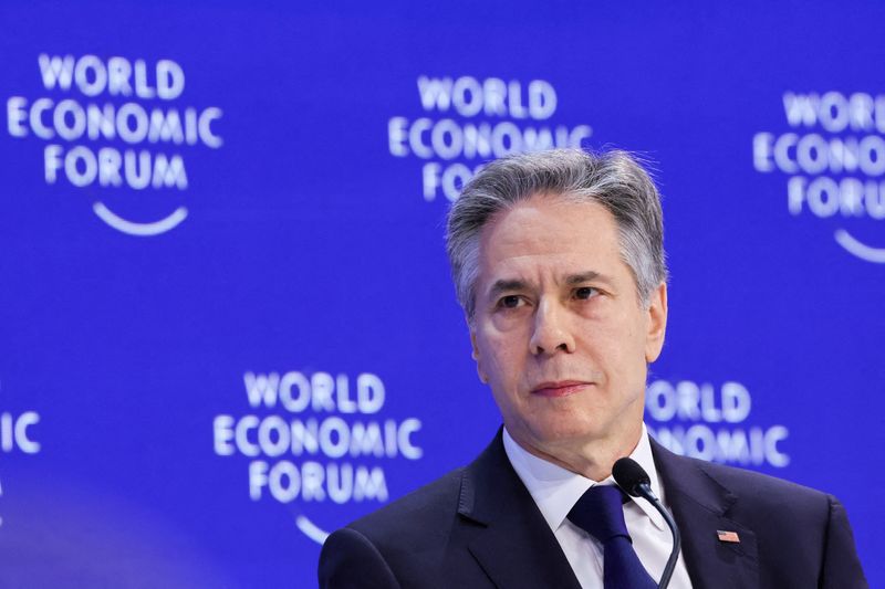 Blinken urges Bosnia MPs to push through law to build gas pipeline with Croatia -media