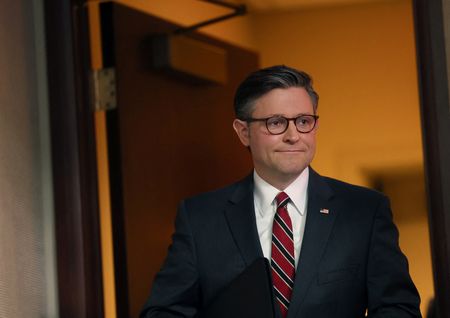 US House speaker resists Ukraine, Israel bill