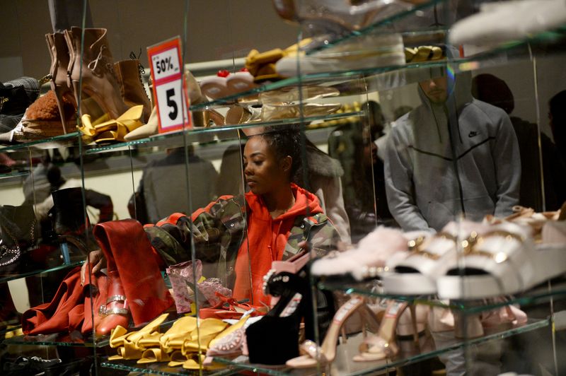 UK manufacturers plan biggest price rises since 1977 - CBI