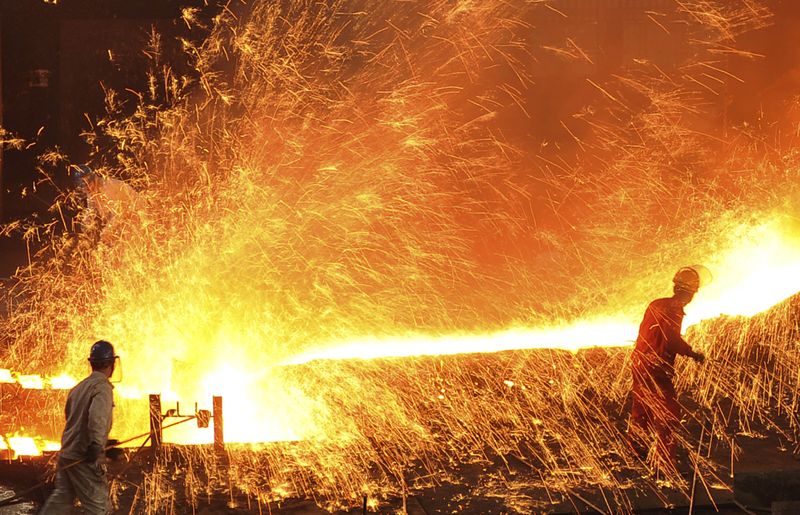 Global steel output grows 3.7% in 2021 despite Chinese weakness