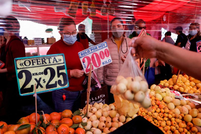 Latam inflation anchored but risks persist -IMF