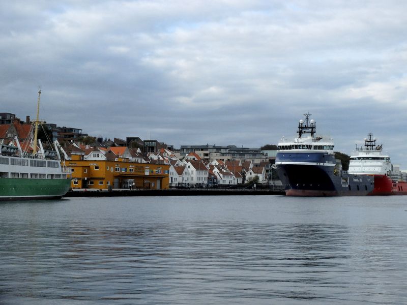 Norway 2021 GDP growth strongest in 14 years, Q4 beats forecast