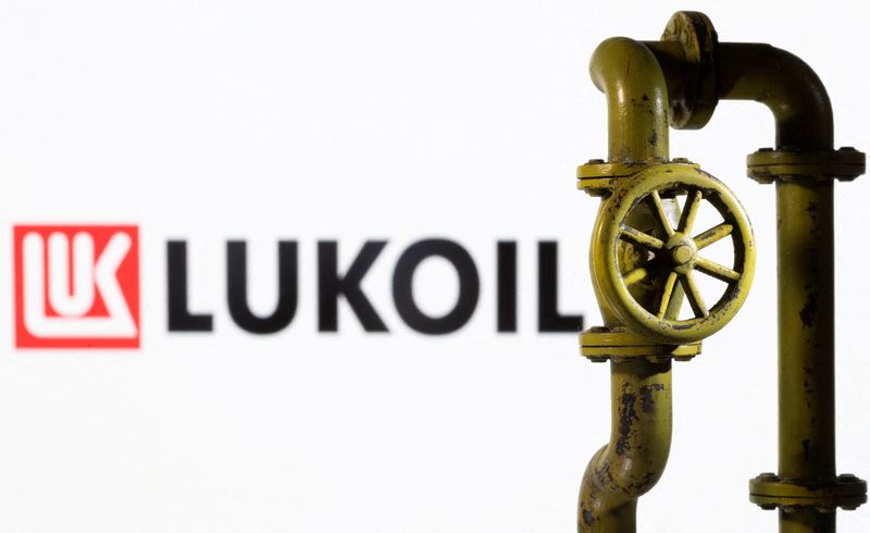 Russia's Lukoil spends $1.5 billion to raise stake in Azeri gas project