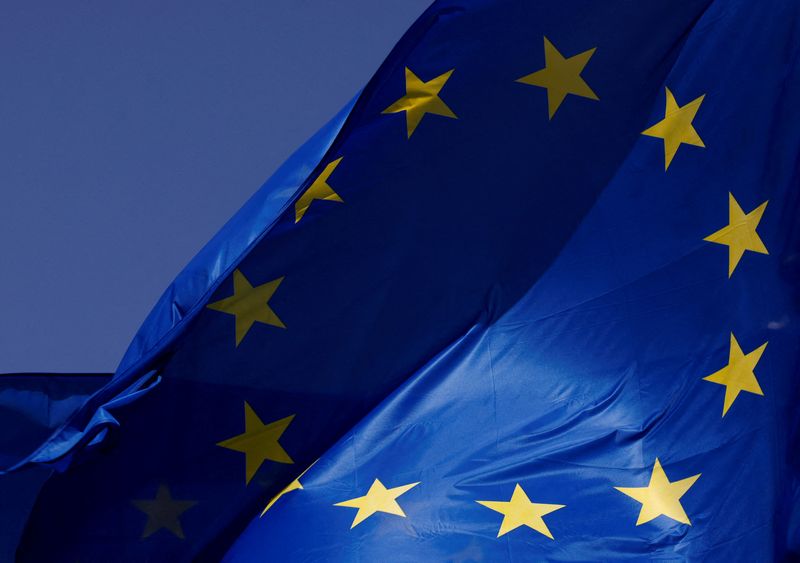 Euro zone finance ministers fail again to name new bailout fund head
