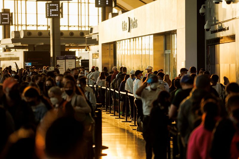Sticker shock, border delays sour hopes for Canadian travel boom