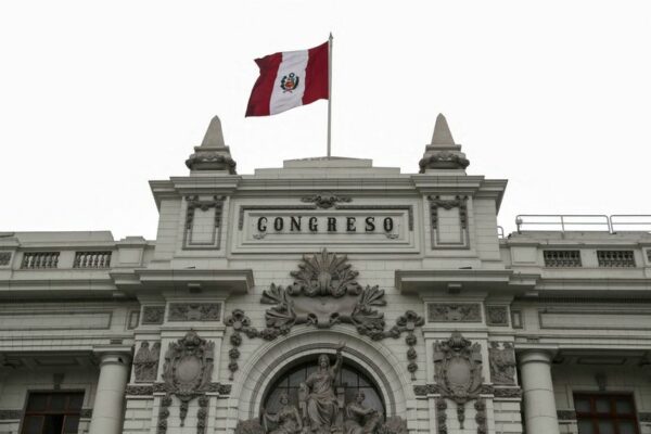 Peru launches economic package amid worries of slowing growth