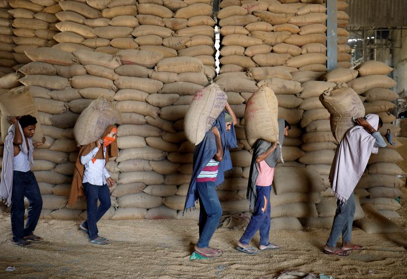 India's weakening exports slows trade deficit moderation - Barclays