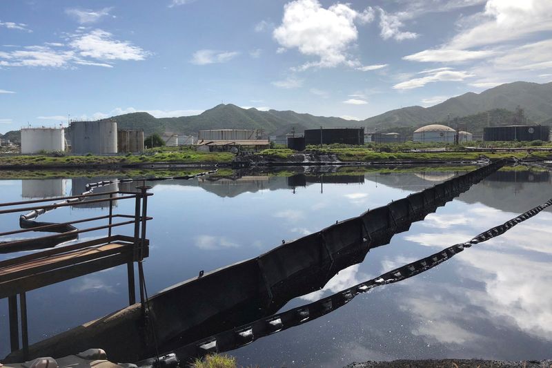 Venezuela's oil exports in Sept boosted by sales to China, swaps with Iran