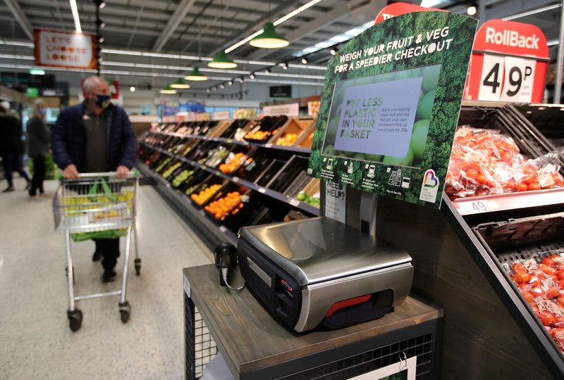 With eye on rising energy bills, Britons seek cheaper ways to cook -Kantar