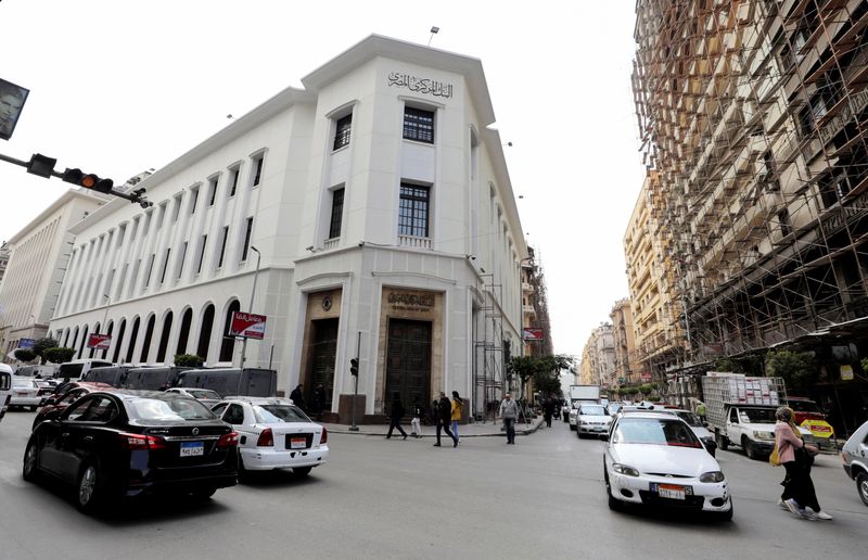 Egypt seeking to push forward critical IMF deal in Washington