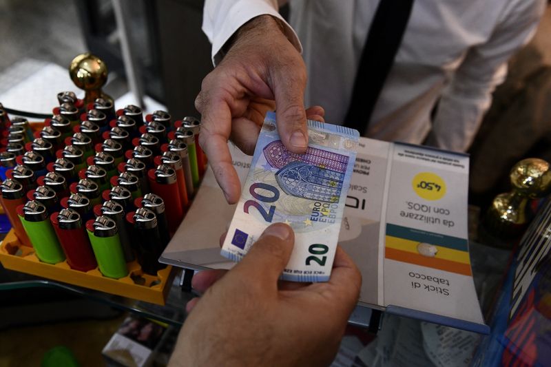 Italy's Meloni under fire over plan to raise cash payments cap