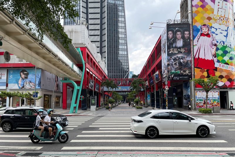 Taiwan Q3 GDP seen growing 3.2%, struggling against trade headwinds