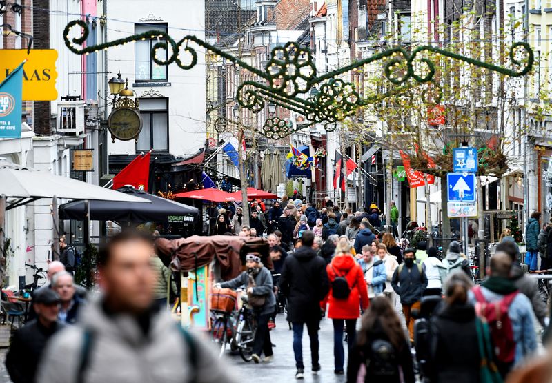 Dutch inflation to stick around 5% as energy costs bite - central bank