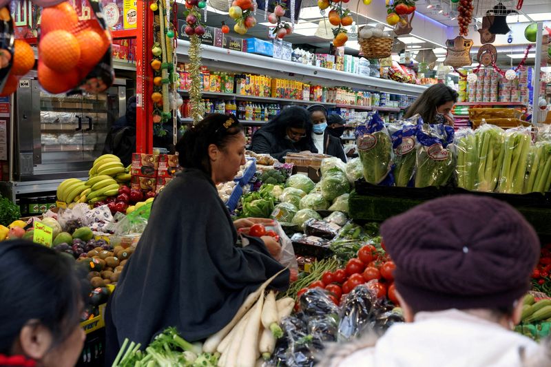 UK year-ahead inflation expectations rise to highest since 2008