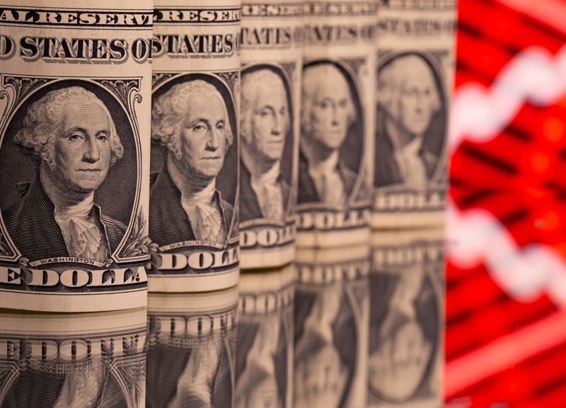 Column-Elusive bond risk premium misses its curtain call: Mike Dolan