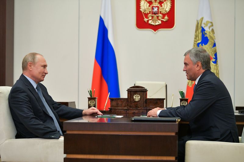 All Russia's big exports could soon be in roubles, Kremlin signals