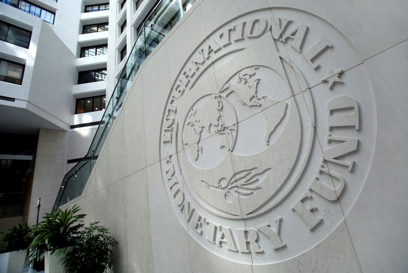 IMF sees Greek economy growing at slower pace due to Ukraine