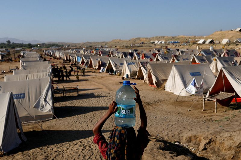 Pakistan seeks help with $16 billion flood rebuilding at UN conference