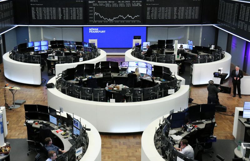 French stocks scale record highs to lift pan-European index
