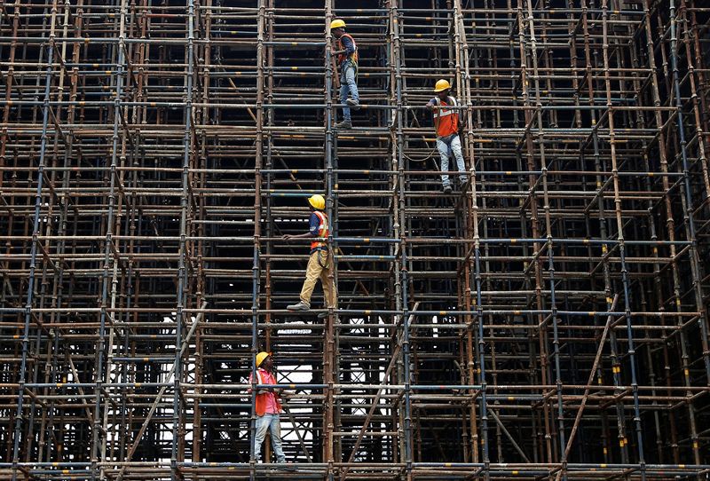India's Jan infrastructure output grows 7.8% y/y, fastest in four months