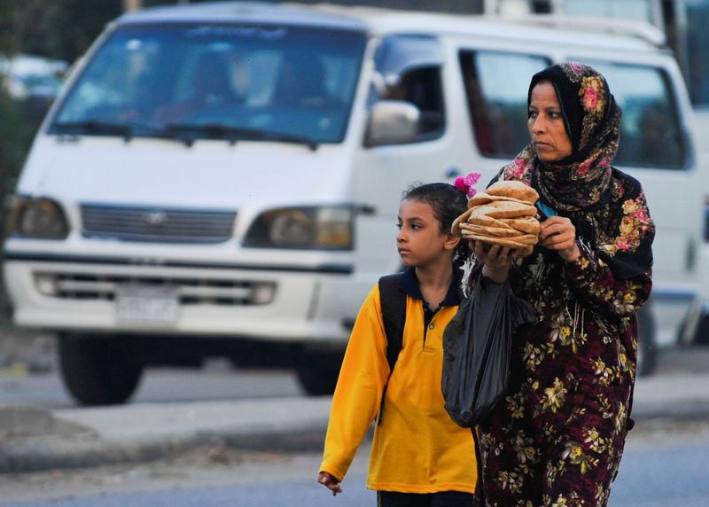 Egypt's headline inflation rate increased to 32.7% in March