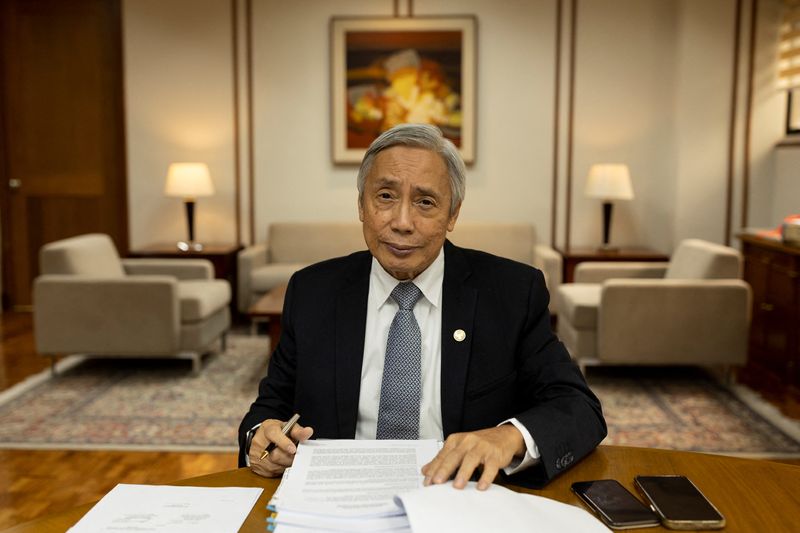 Philippine central bank chief: 'Dangerous' to cut rates faster than Fed