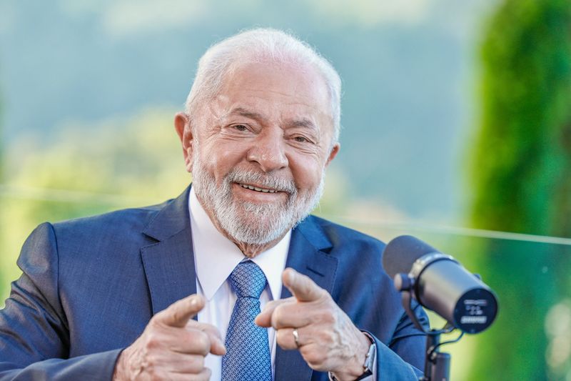 Local markets more upbeat about Brazil's economy under Lula, poll shows