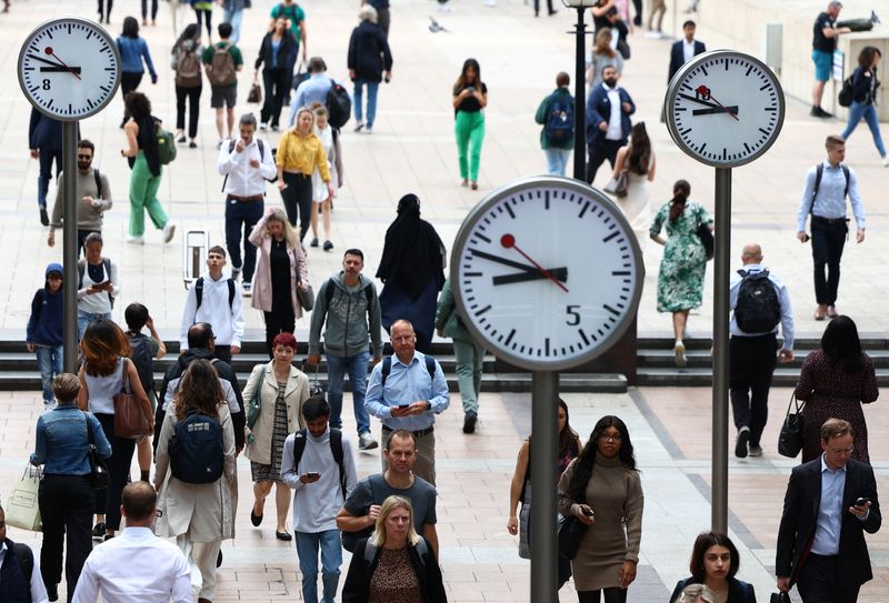 UK sees surge in interest from non-EU job hunters
