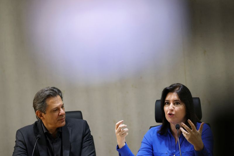 Brazil forecasts revenue boost to wipe deficit in 2024