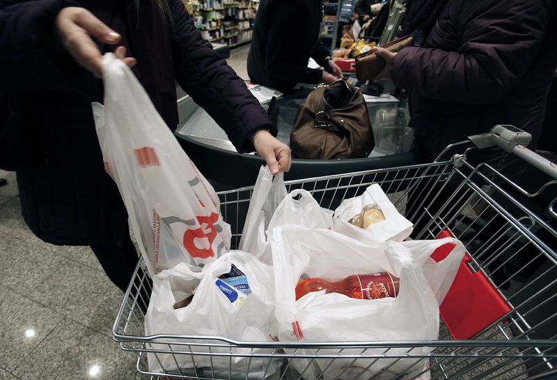 Rise in Italy's retail sales in July driven by supermarkets
