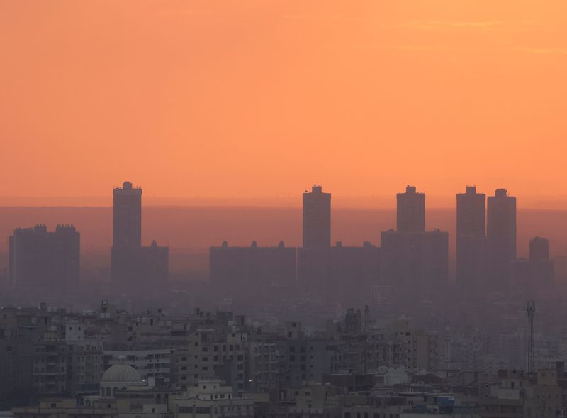Moody's downgrades Egypt deeper into junk territory