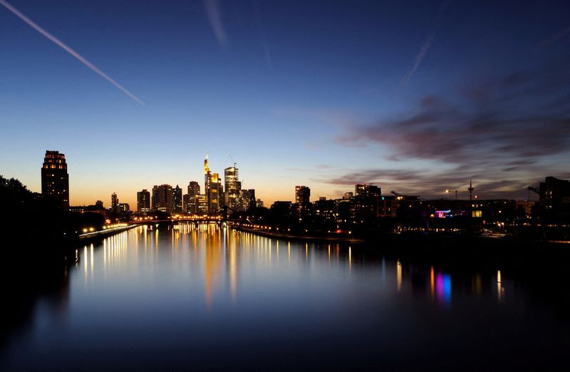 Germany financial sector facing dark clouds, Bundesbank warns