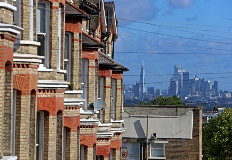 UK housing market stabilises but high rates still weigh: RICS
