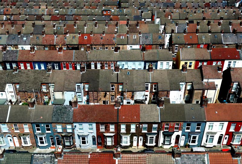 UK house prices fall by 5.3% in 12 months to September - Nationwide