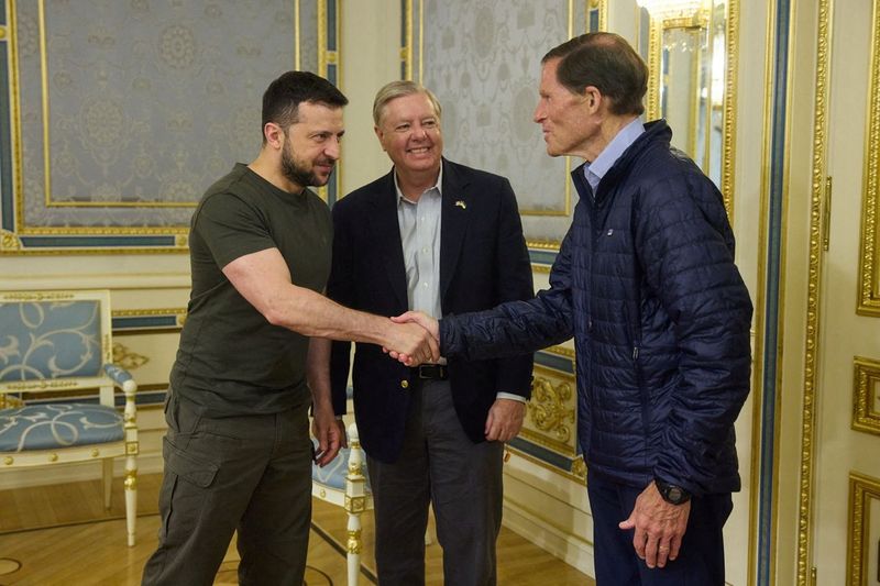 Ukraine’s Foreign Ministry Lashes Out At Ukrainian GOP Rep For Demanding Corruption Oversight